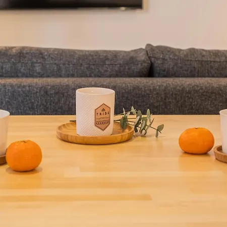 Апартаменты Snowflake V *